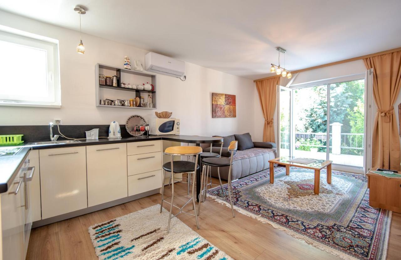 Apartman Mira Saraievo Exterior foto