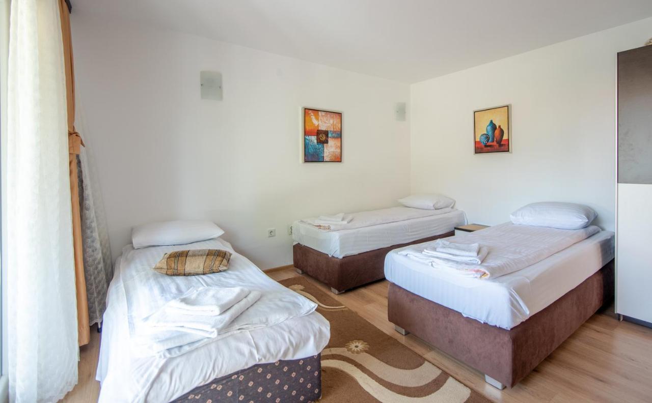 Apartman Mira Saraievo Exterior foto